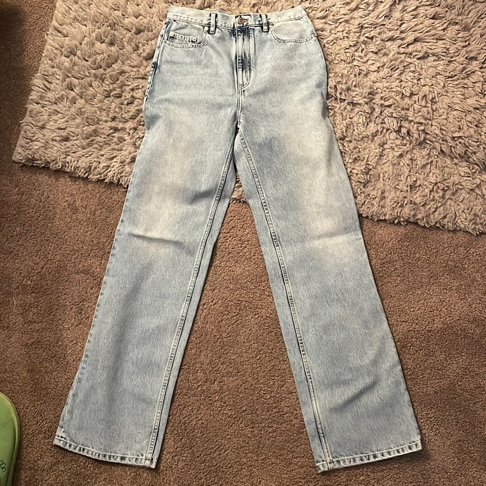 Marcella New York straight leg light wash jeans never worn